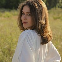 Анна Мирошниченко