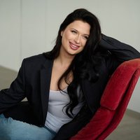Полина